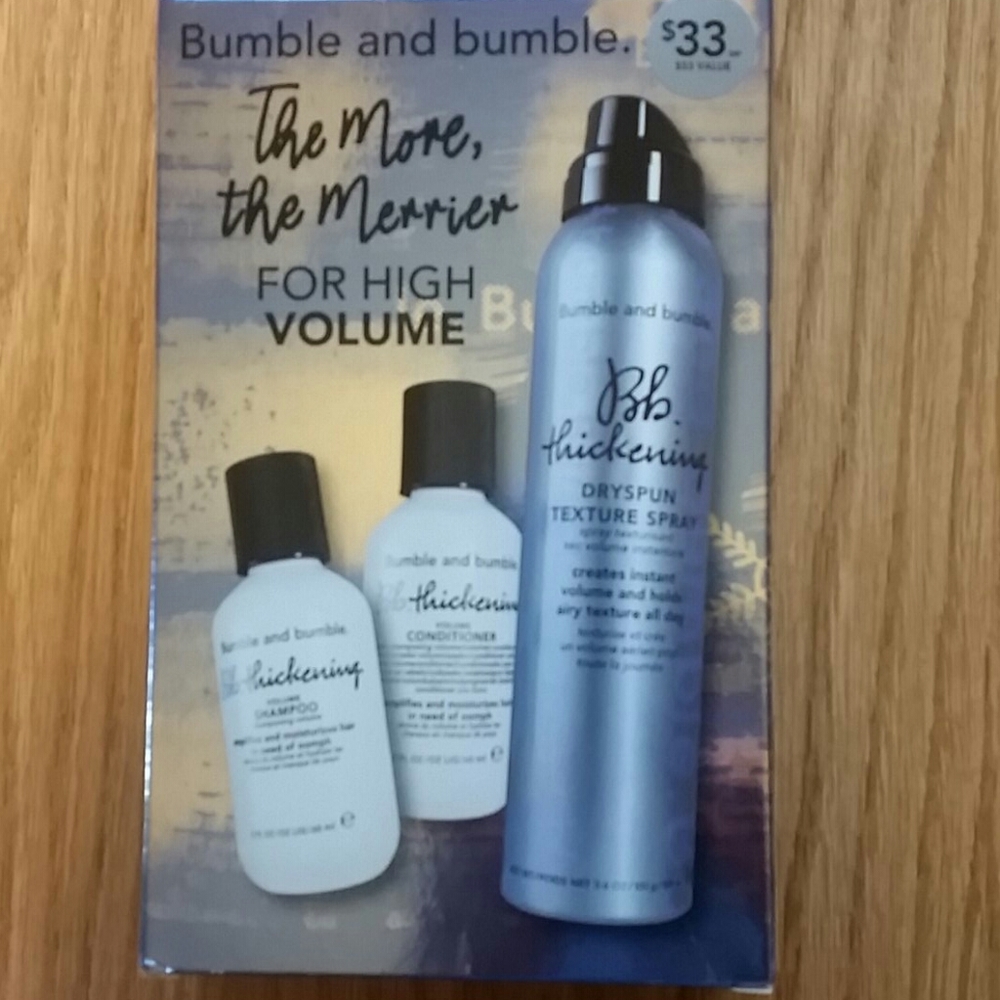 BUMBLE and BUMBLE THICKENING GIFT SET